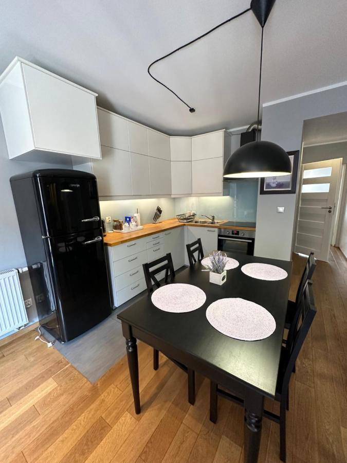 Ferienwohnung Browar Lubicz- 5Min Walk To The Old Town, Garage Krakau Exterior foto